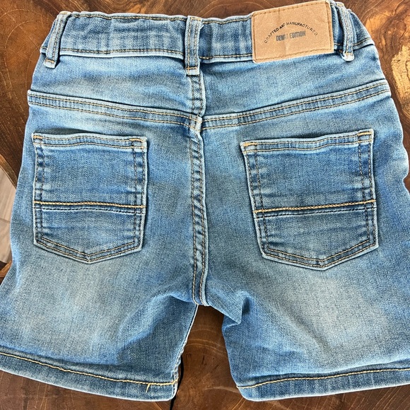 Zara Kids Denim Shorts - Picture 2 of 3